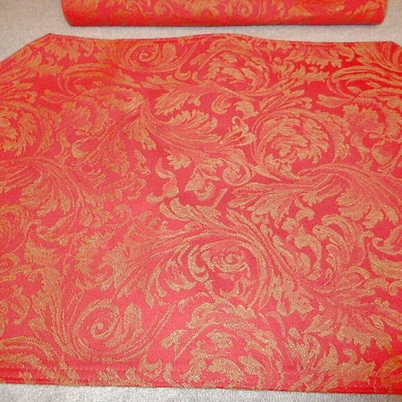 Vtg Holiday Red Placemats Gold Shimmer Paisley Set Of 6 Reversible Regency - Picture 2 of 7